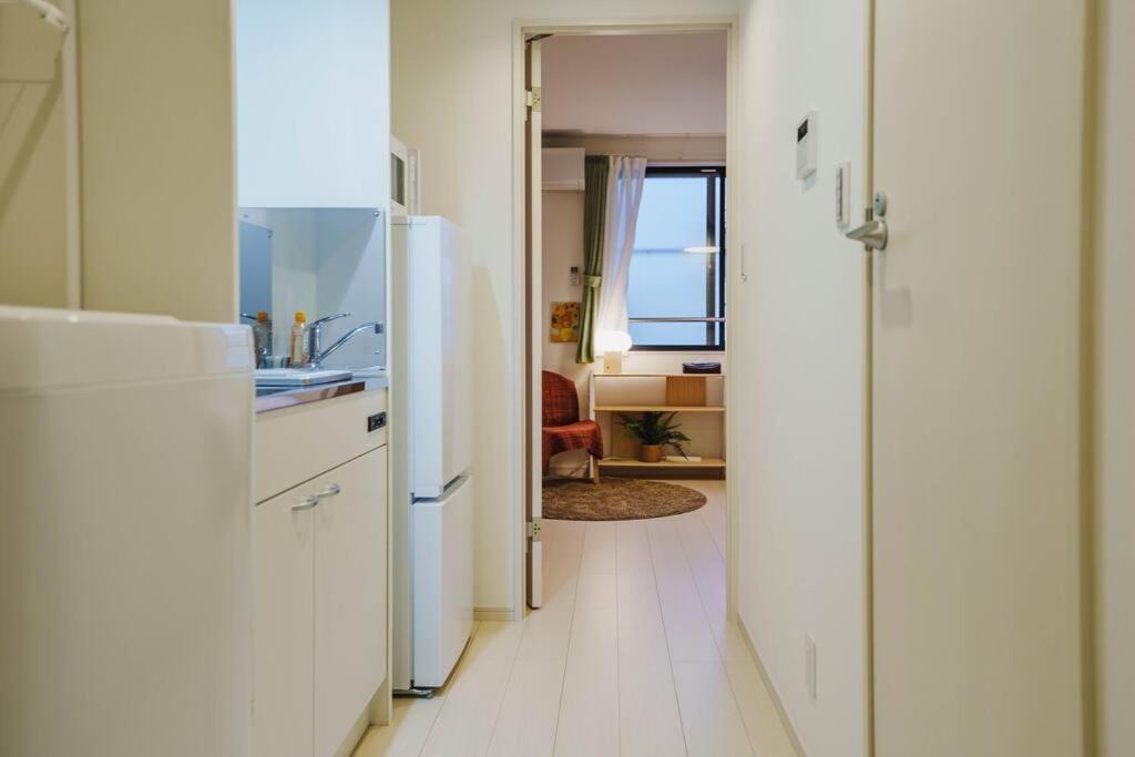 I Newly Renovated Hotel, Direct Access To Ueno, Asakusa, Disneyland, Airport * Tokyo